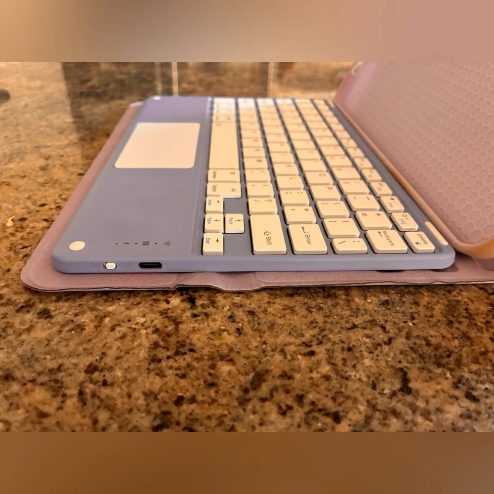 iPad a16 11th/a14 10th generation Tablet Bluetooth Keyboard Track Pad Case Stand